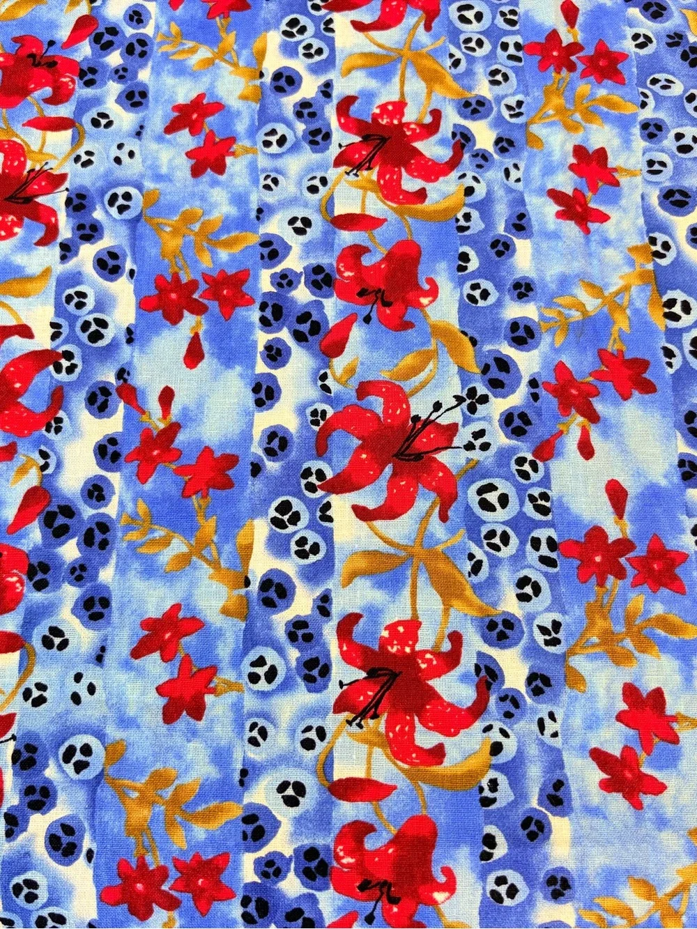 Vintage 70s Floral Red Lilies Cotton Upholstery Fabric 2 Yards